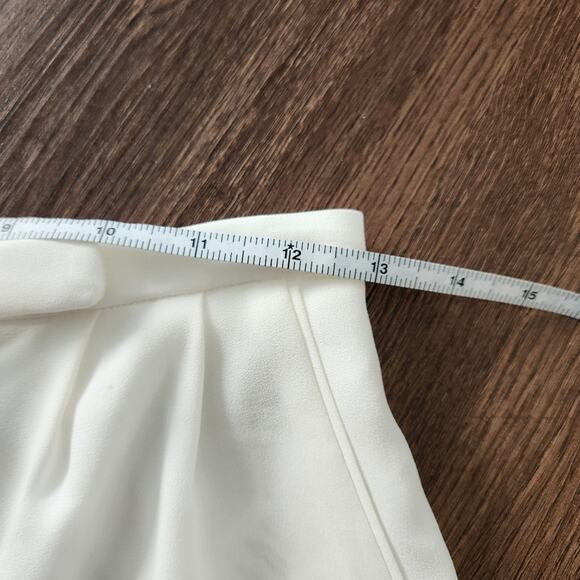 Babaton Aritzia Cream Wide Leg High Waisted Capri Pants 0 Y2K Neutral - Picture 5 of 7